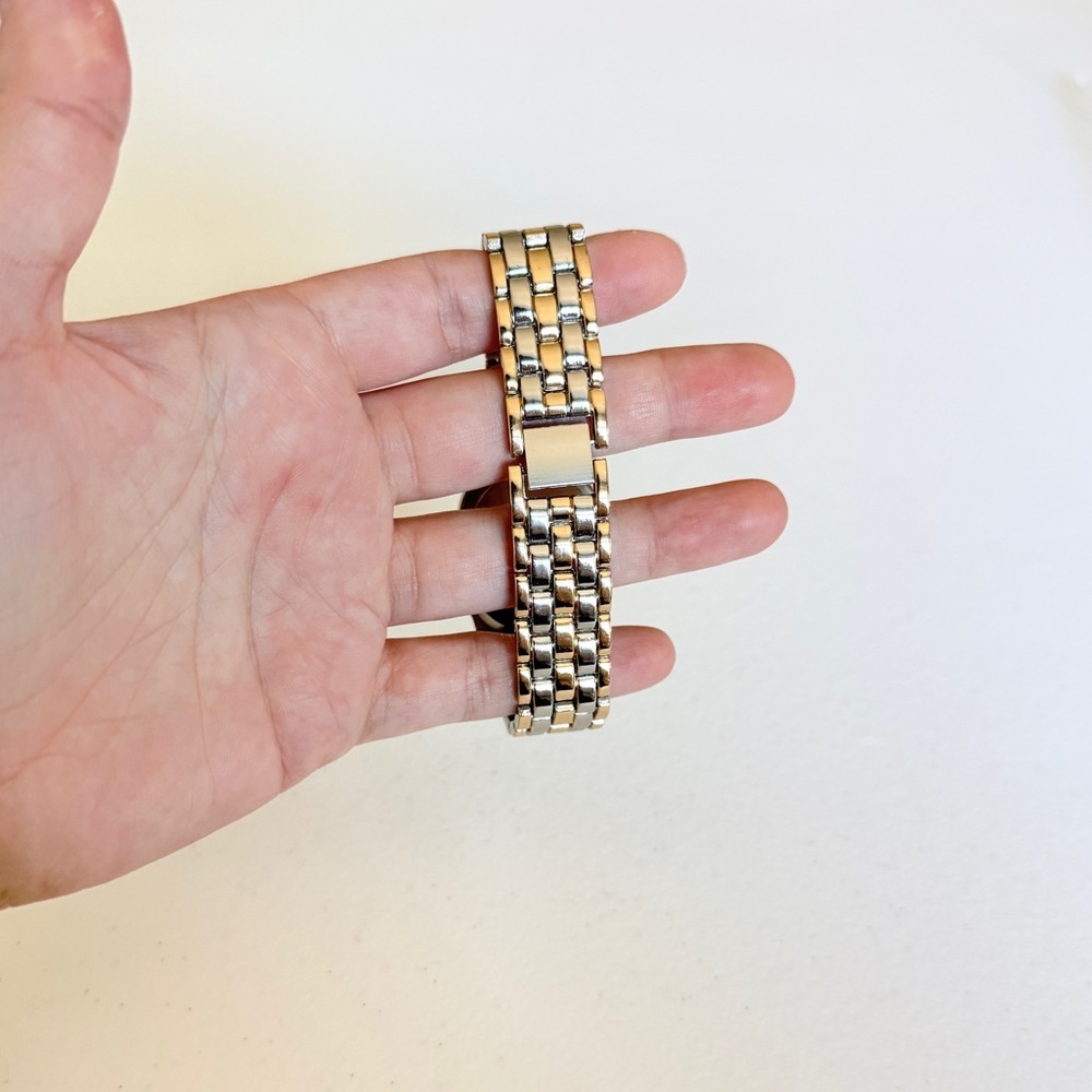 Gold and Silver Two-Tone Watch with Green Dial - Picture 5 of 9